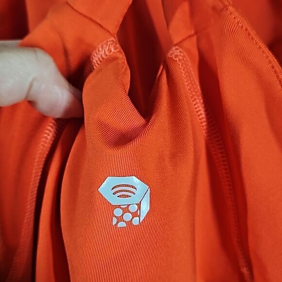 Mountain Hardware Tank - Picture 5 of 8